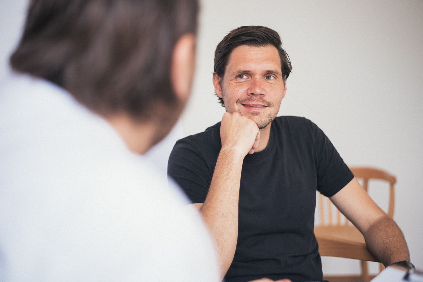 Osteopath Andreas Hempel beantwortet ihre Fragen zur Osteopathie, Naturheilkunde und dem systemischen Coaching in Kassel.